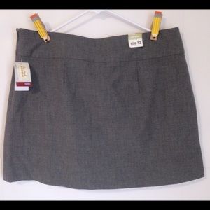 Old Navy Skirts - NWT Old Navy Gray Miniskirt Size 12 Old Navy Skirts - NWT Old Navy Gray Miniskirt Size 12